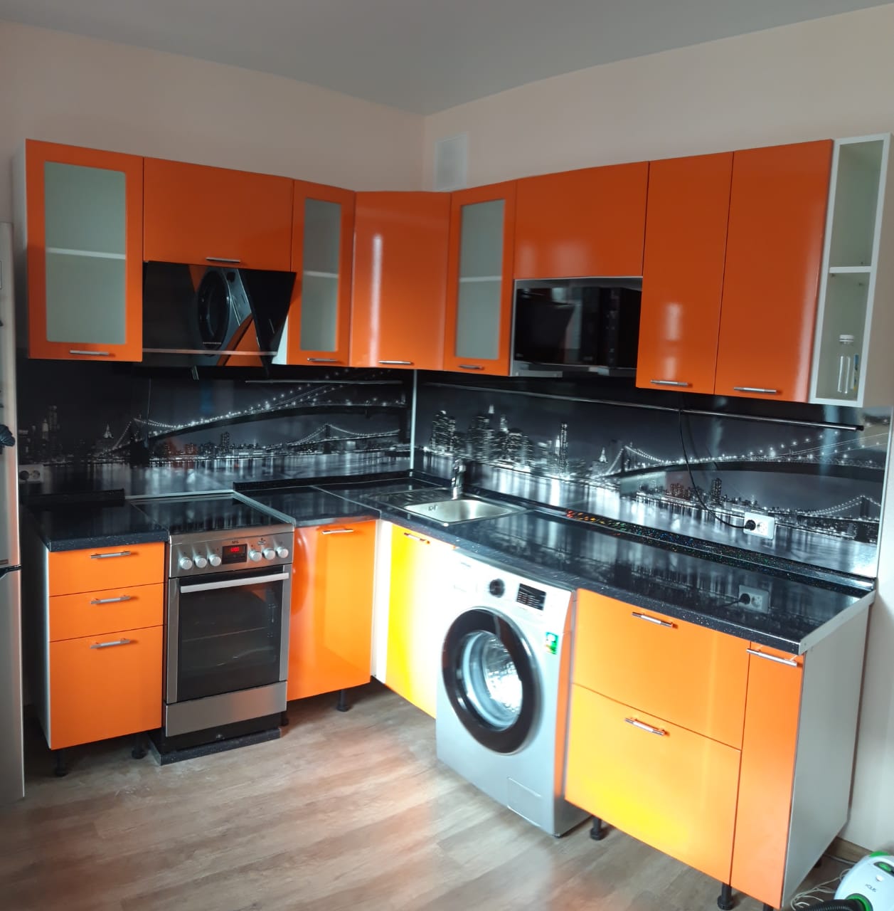 Угловая модульная кухня Ксения оранжевая